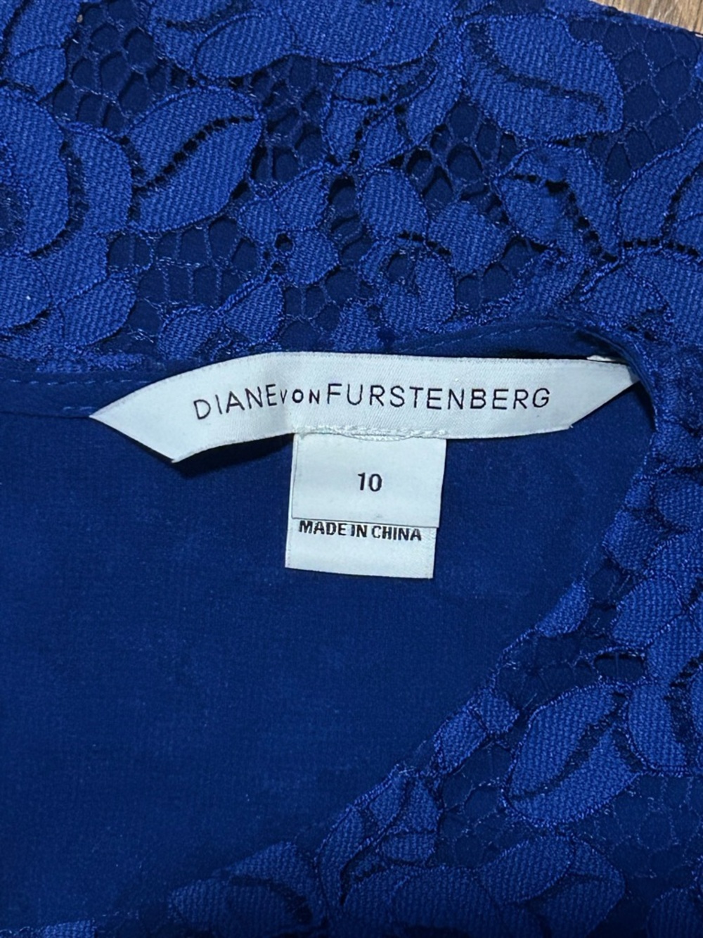 *Diane von Furstenberg Blue Lace Blouse Sz 10 Scalloped Hem‎ Long Sleeve DVF Top - Picture 13 of 14